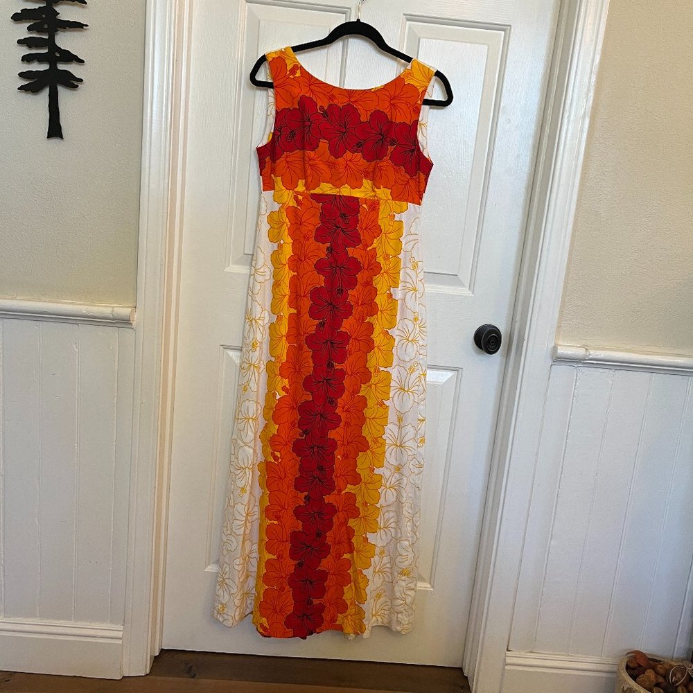 Vintage 1960s Ui-Maikai Floral Maxi Dress
